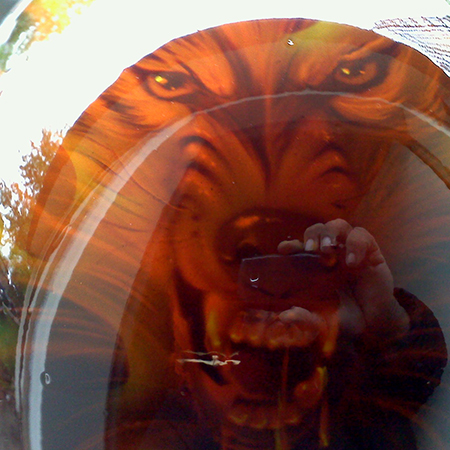 custom helemt airbrushing